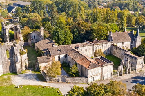 La Couronne